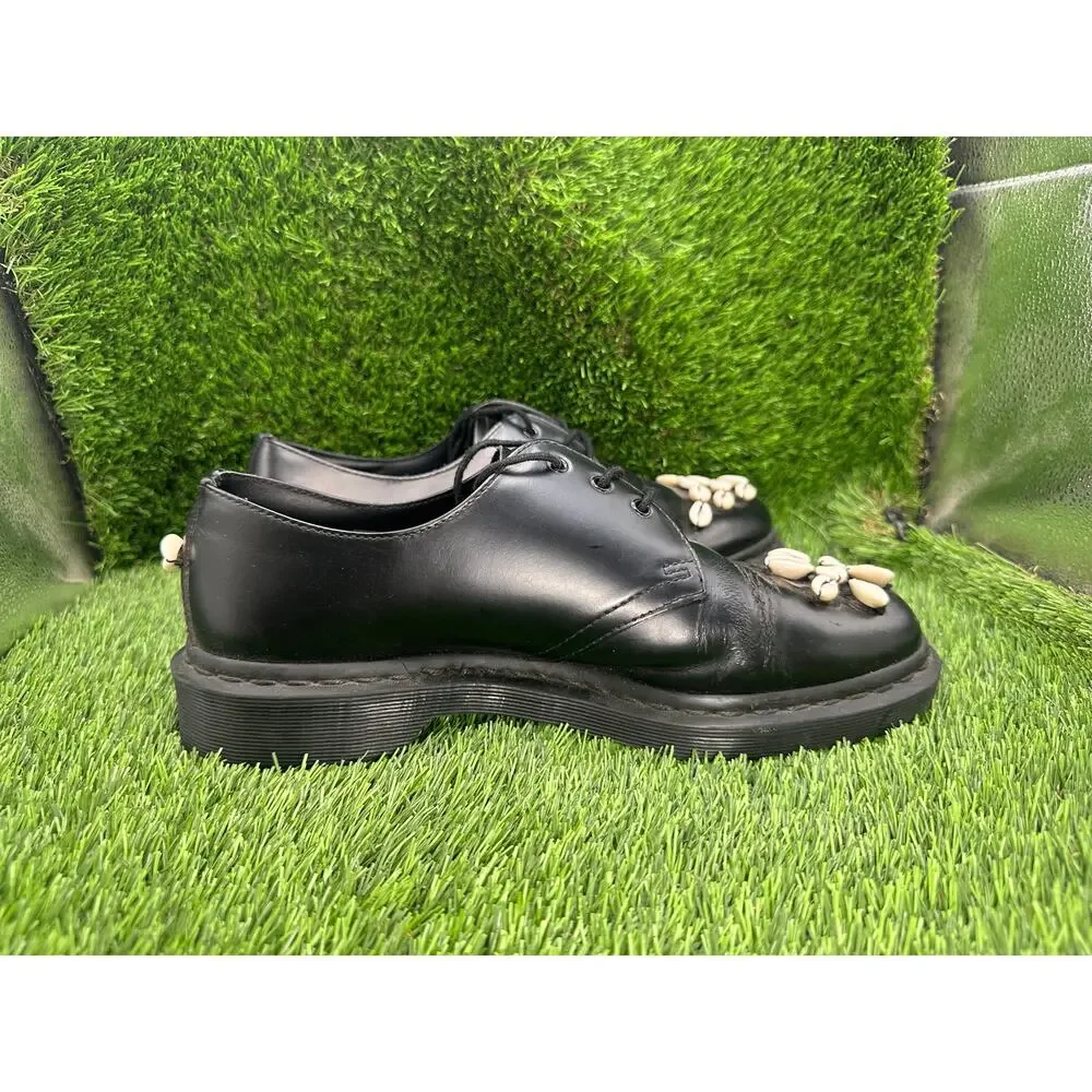 Dr. Martens 1461 Mono 14345001 Oxford Shoe Unisex M9/W10 Black Leather Sea Shell